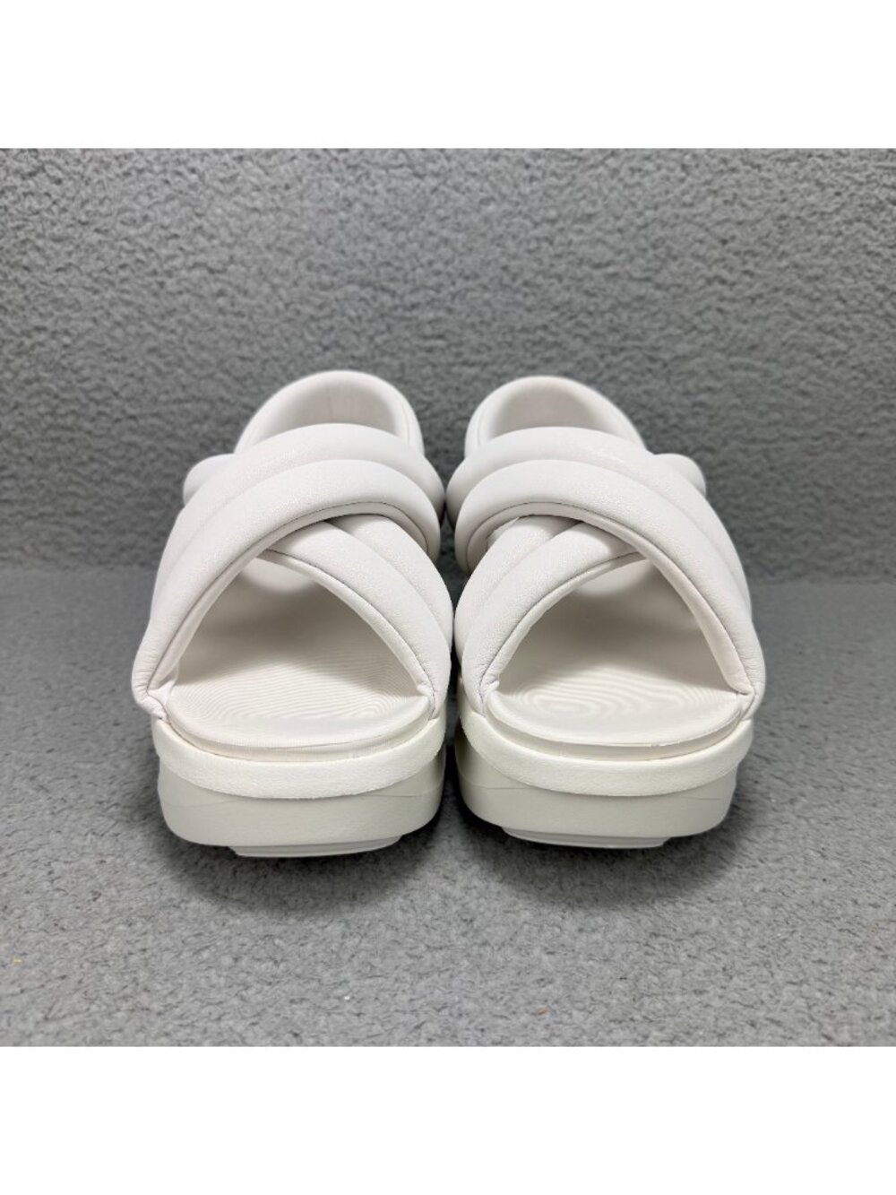 Nike Air Max Isla Sandals Womens 9 Shoes Summit White Platform Chunky Slingback - Picture 4 of 10
